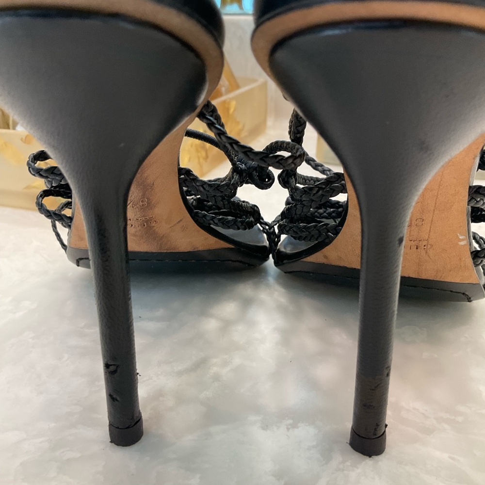 Gucci strappy sandal heels, black, beautiful!, great condition, size 8.5 - Picture 12 of 15